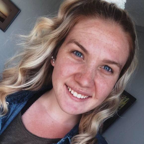 Meet your Posher, Maddy - Picture 1 of 1